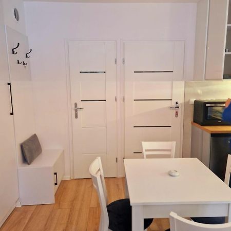 ילנייה גורה Apartament Przy Deptaku מראה חיצוני תמונה