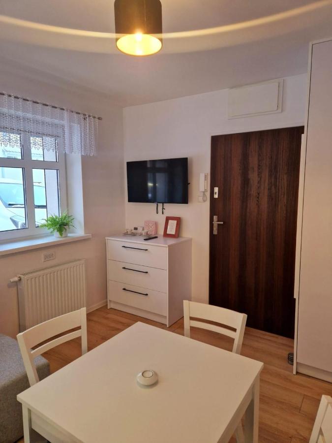 ילנייה גורה Apartament Przy Deptaku מראה חיצוני תמונה