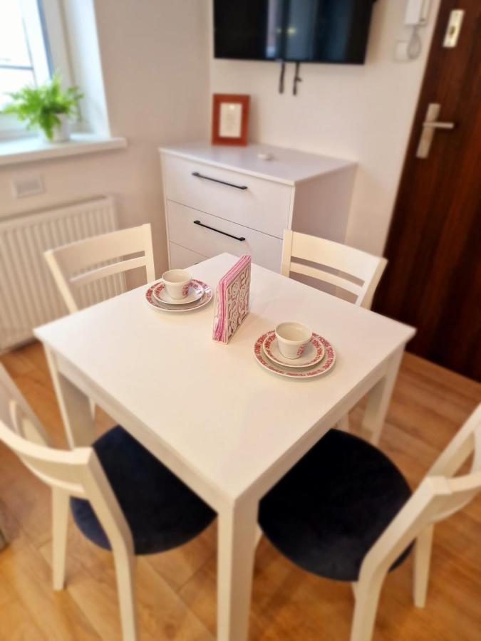 ילנייה גורה Apartament Przy Deptaku מראה חיצוני תמונה
